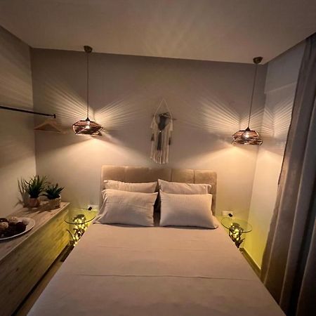Supreme Malibu Suite Alexandroupolis Exteriör bild