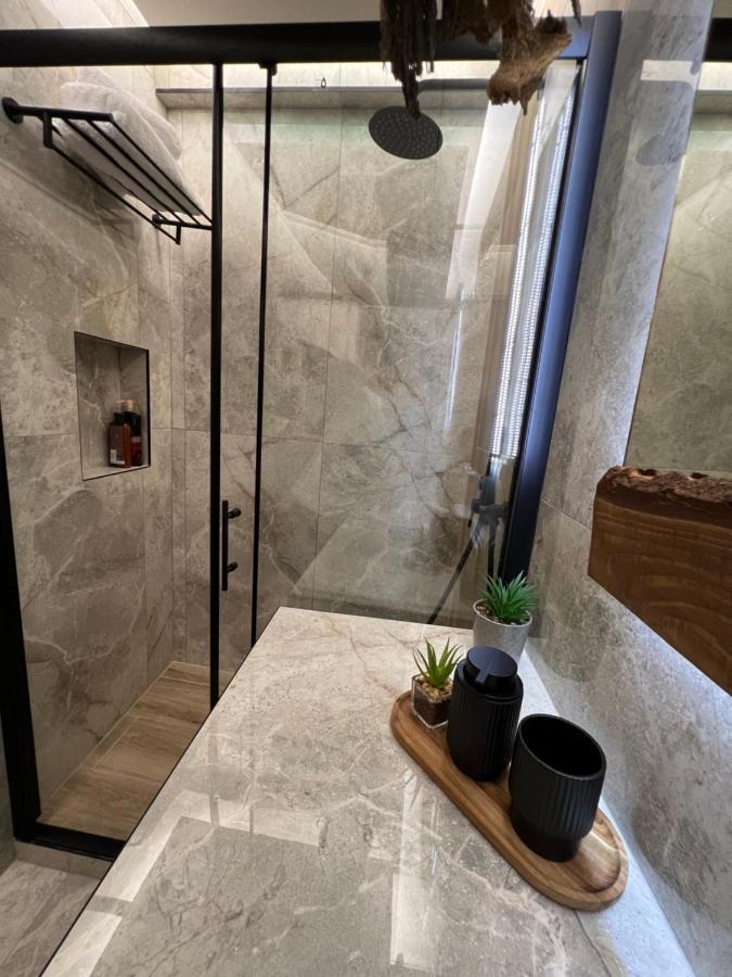 Supreme Malibu Suite Alexandroupolis Exteriör bild