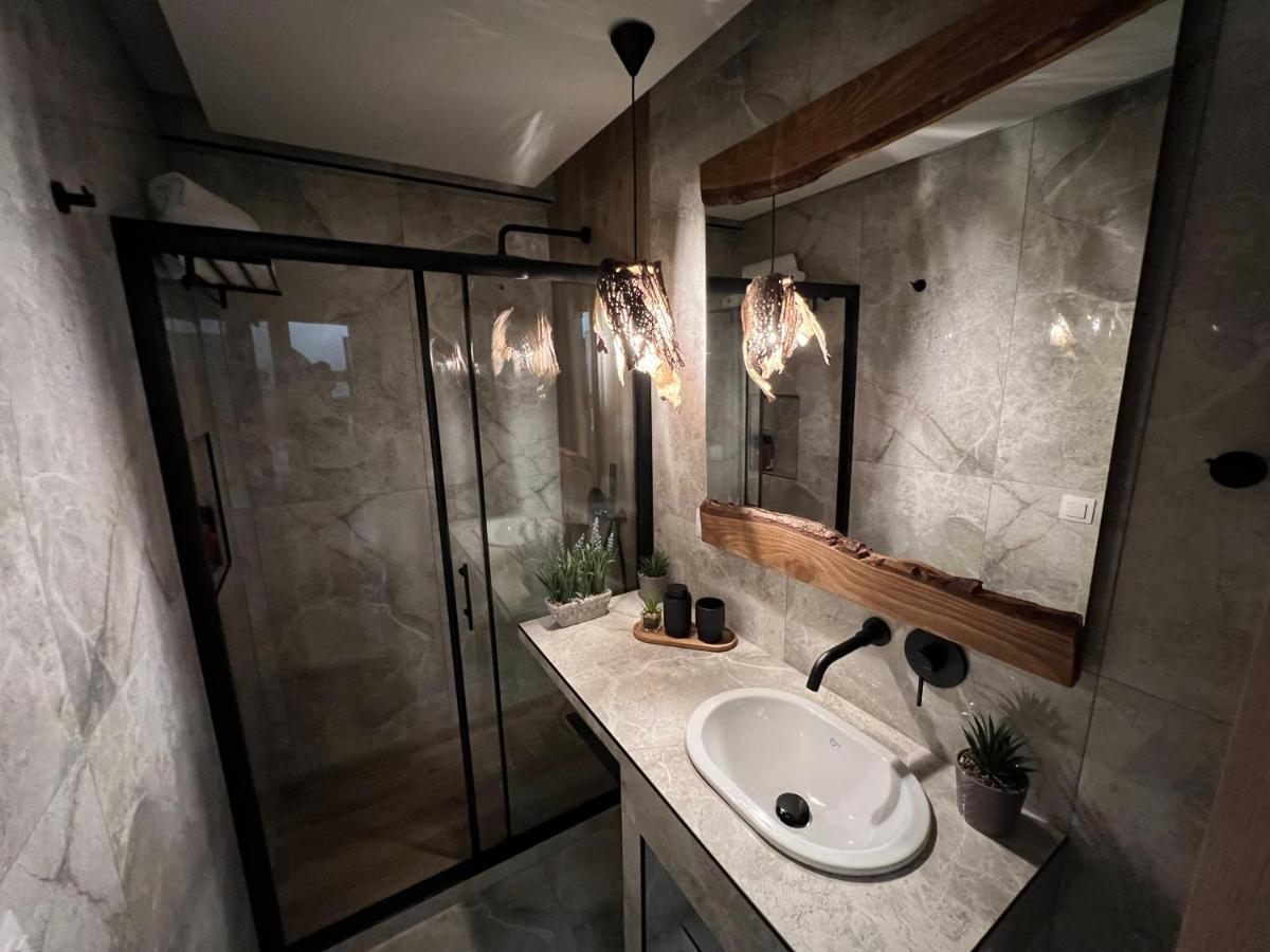 Supreme Malibu Suite Alexandroupolis Exteriör bild